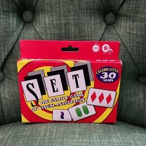 SET The Family Game of Visual Perception